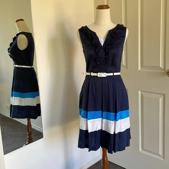 🌷2 for $20🌷 REVIEW navy striped day dress with white belt - Picture 2 of 15